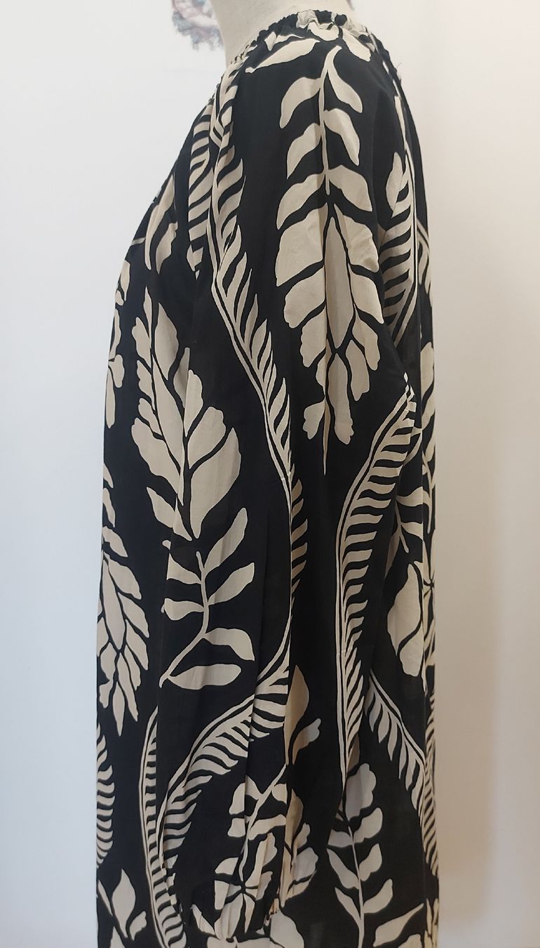 H&M Kleider: Kleid, Kaftan, schwarz/beide, Gr. L – Gebraucht aus Oberengstringen von PaolaDe 4