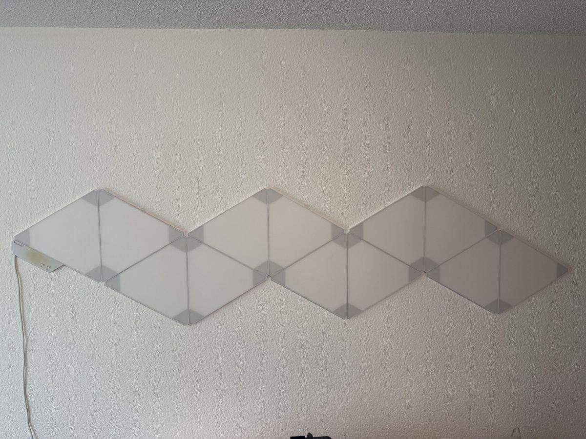 Nanoleaf Lampade: Nanoleaf Aurora 12er Set – Usato da Frieswil venduto da papagei9 3