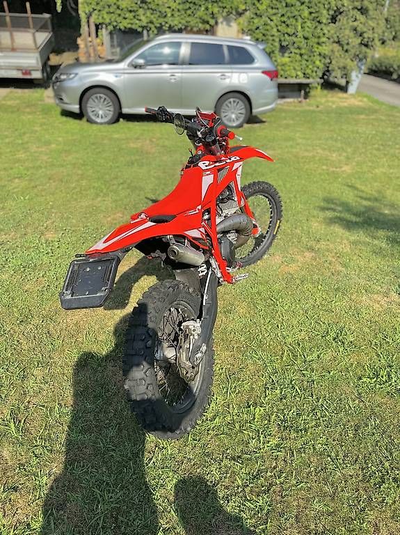 Enduro: Beta 300 2T – D'occasion à Gorduno par lia_mb7n 3