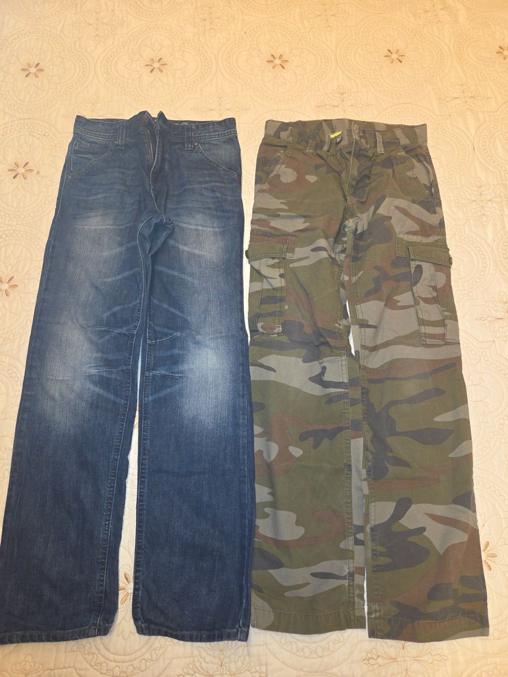 Hosen: 2 Hosen Gr. 158 – Gebraucht aus Rothenthurm von nbds