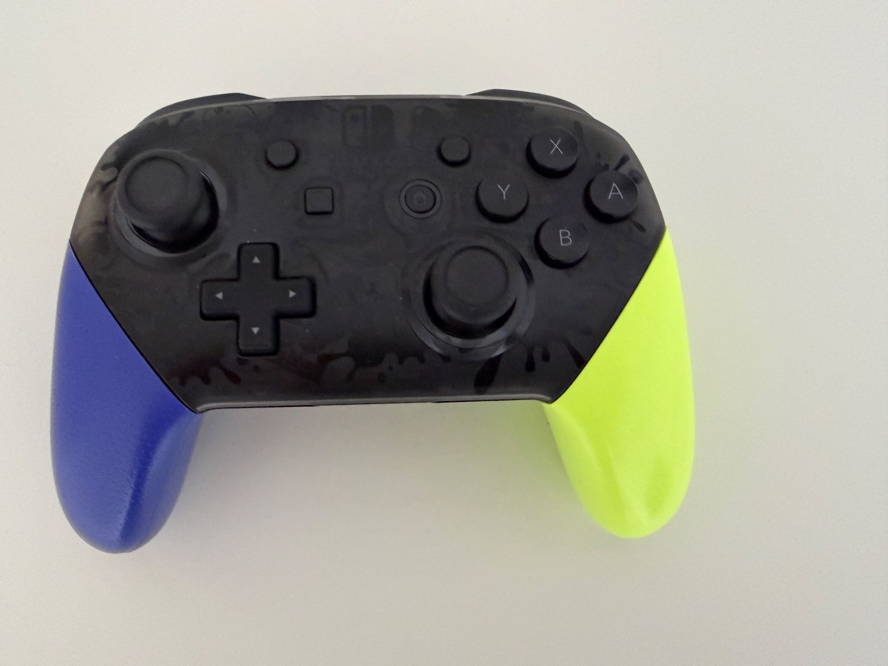 Nintendo Manettes: Nintendo Switch Pro Controller - Splatoon 3 Edition – D'occasion à Winterthur par Stolltebenrad