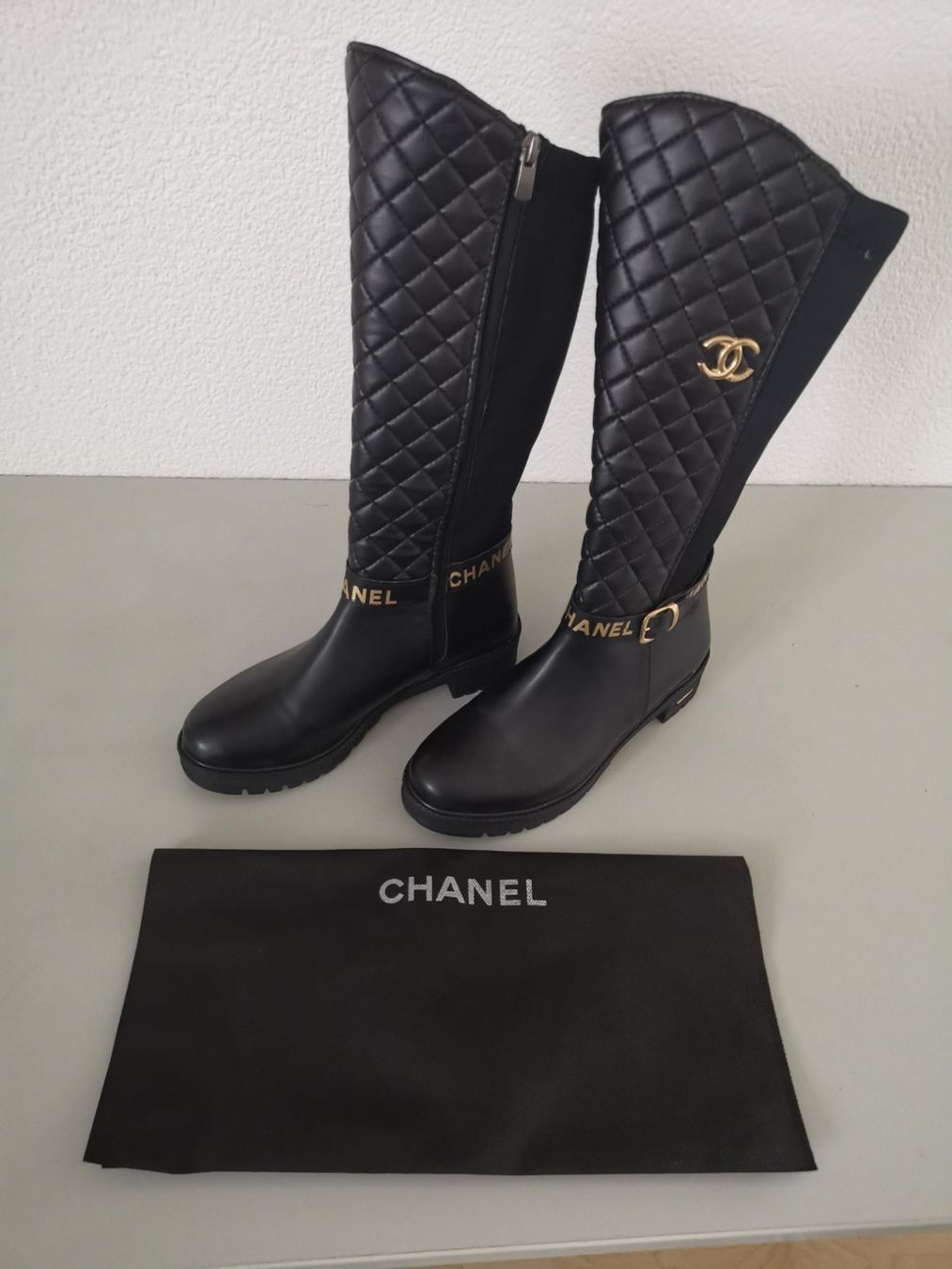 Scarpe da donna: Frauen Stiefel – Nuovo e nell'imballaggio originale da Oberbipp venduto da Codgamer7