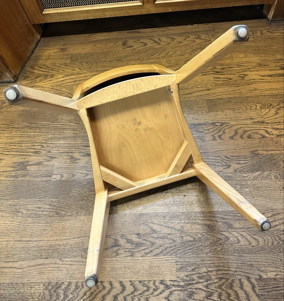 Chaises: Beizenstuhl aus Holz – D'occasion à Stans par sch_dx9d 3