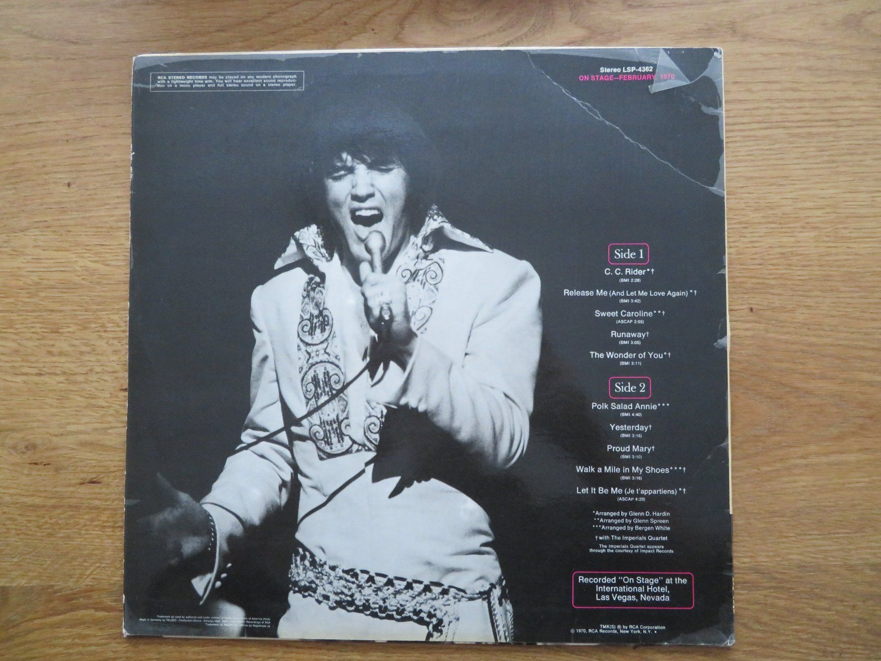 Dischi in vinile: ELVIS PRESLEY ON STAGE – Nuovo (secondo la descrizione) da Zürich venduto da max_cp5f 1