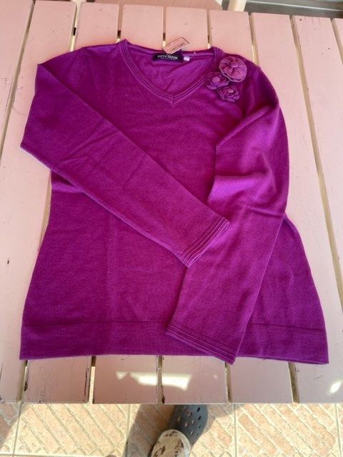 Twinset Pullover & Sweatshirts: TWIN-SET Pull et jacquette "S" neufs, cashemire, laine, ... – Neu (gemäss Beschreibung) aus La Croix (Lutry) von Sporades 4
