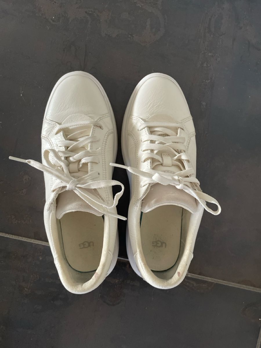 Ugg Damenschuhe: UGG Scape Lace Sneaker – Gebraucht aus Oberuzwil von tas_fm7s 4