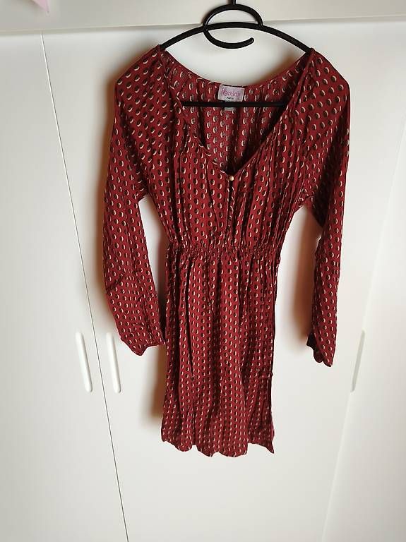 Vestiti: Kleid mit Still Funktion Grösse M – Usato da Niederhasli venduto da Da_Op 2