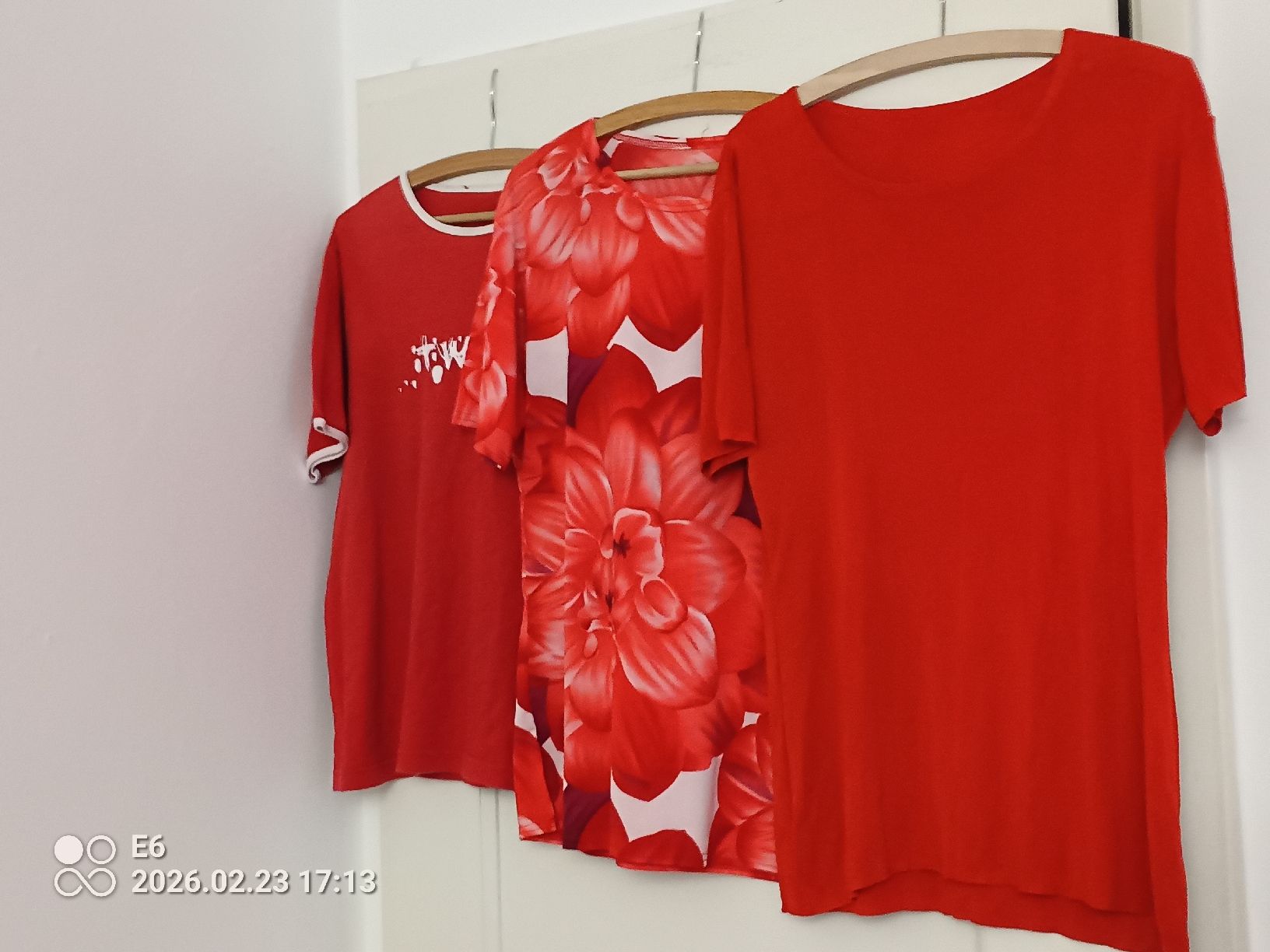 Lotti di vestiti: 13 Oberteile / Shirts / Pullover Grössen: L bis 2XL – Usato da Zürich venduto da Mitzi6 1