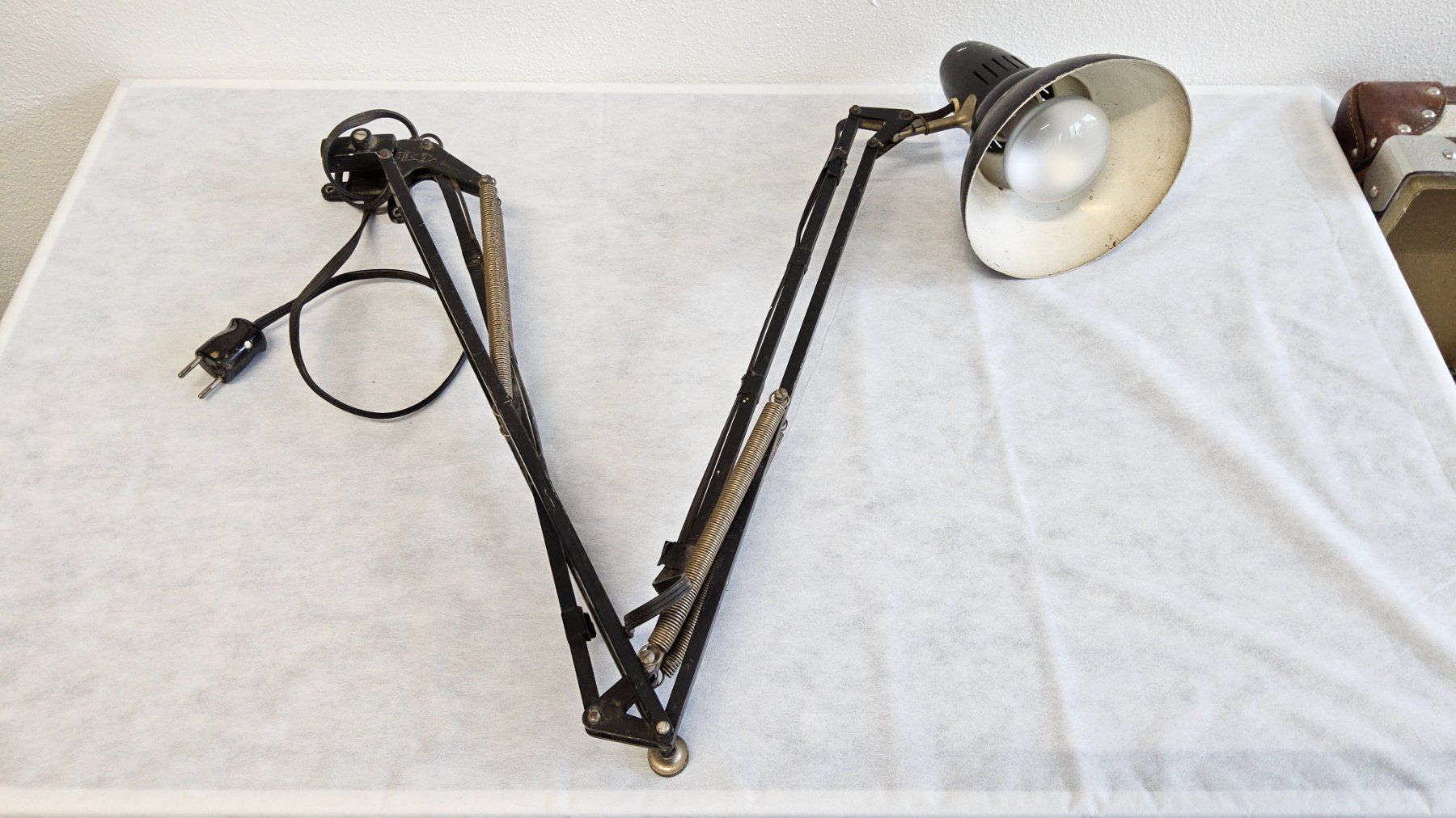 Lampes: Lampe design vintage signée – D'occasion à Malleray par Frederic24 2