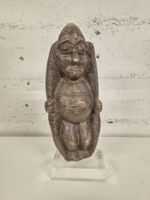 Sculpture en Pierre, Force et Sagesse Immémoriale