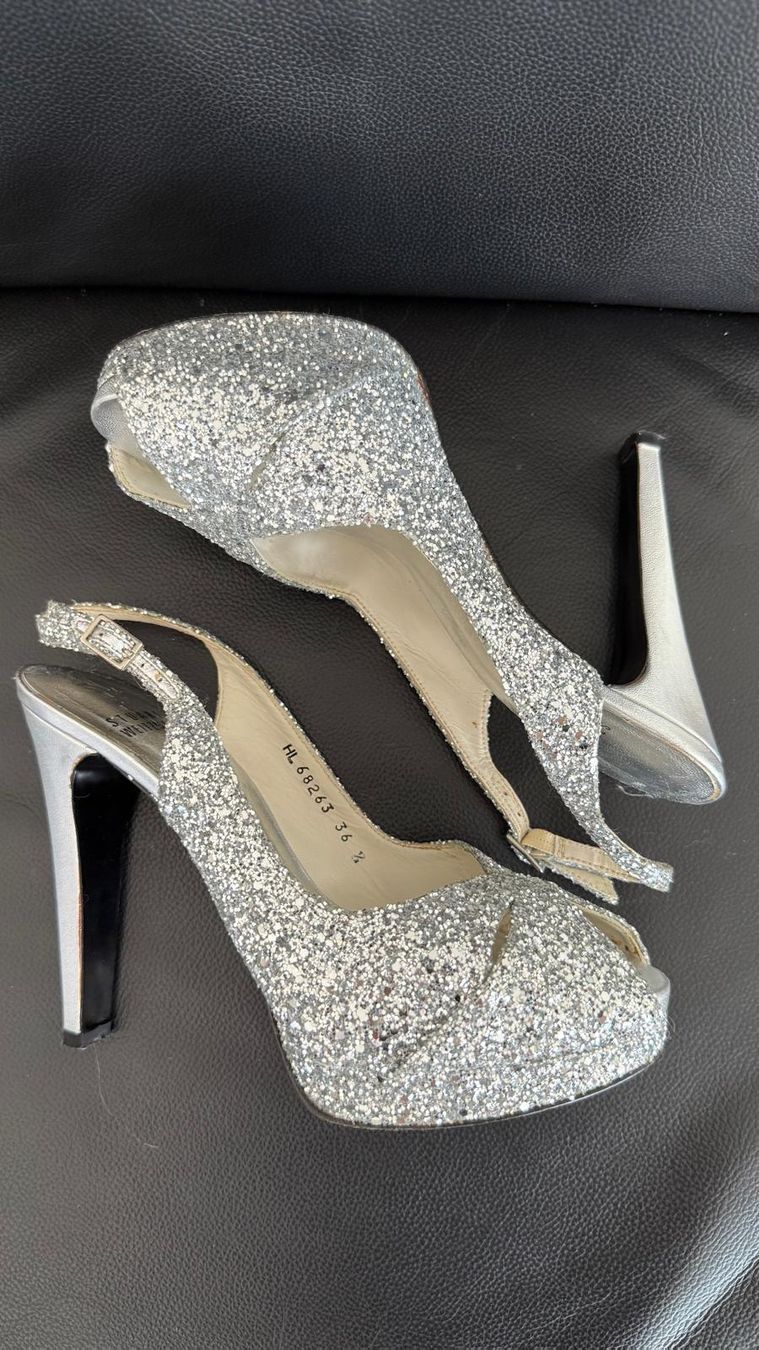 Stuart Weitzman Damenschuhe: STUART WEITZMAN - 36.5 – Gebraucht aus Uetikon am See von jiber01