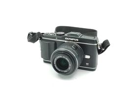 Olympus PEN E-P3 mit M.Zuiko 14-42mm f3.5-5.6