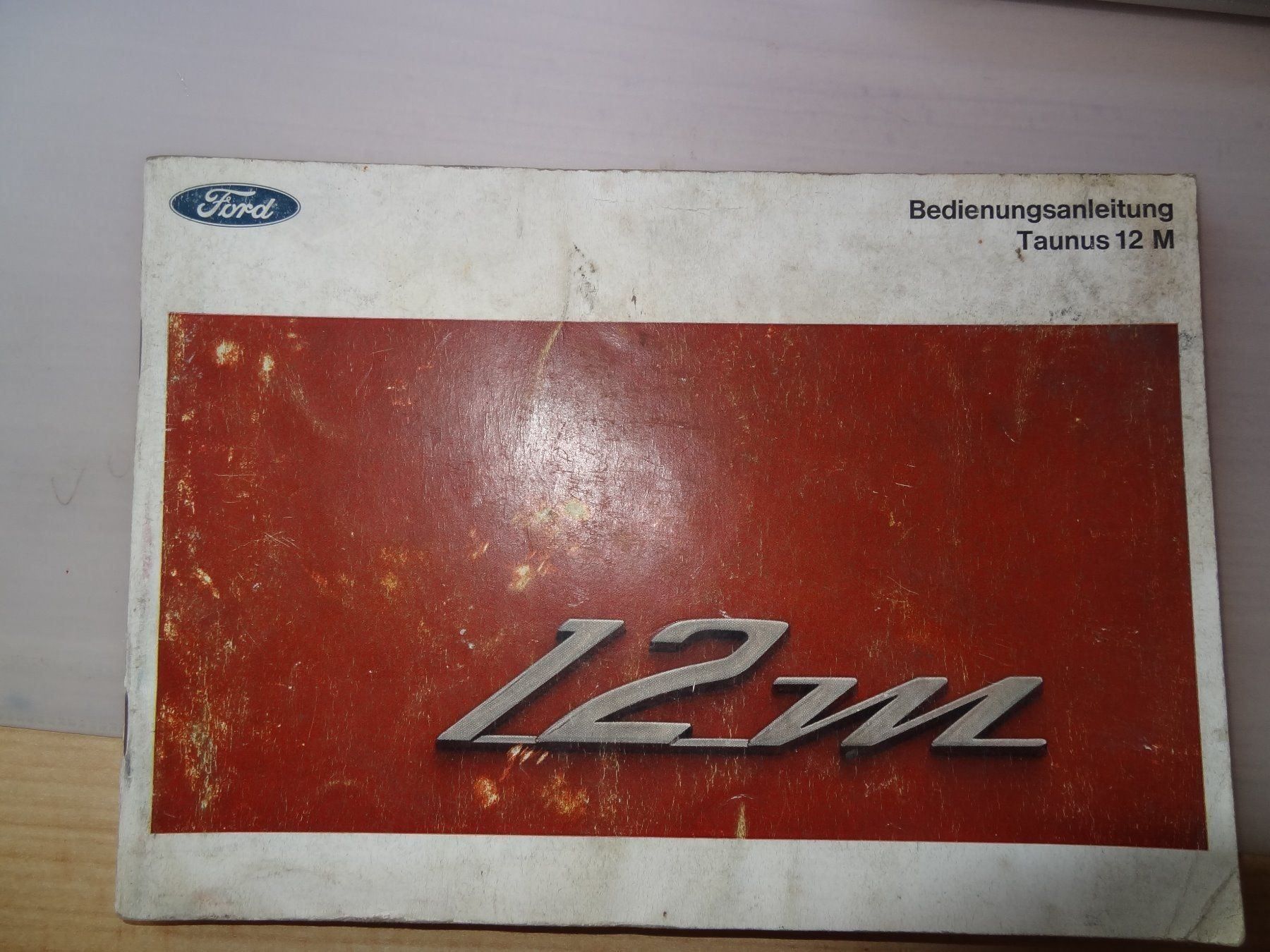 Autos: Ford Taunus 12 M – D'occasion à Filzbach par Sugi7