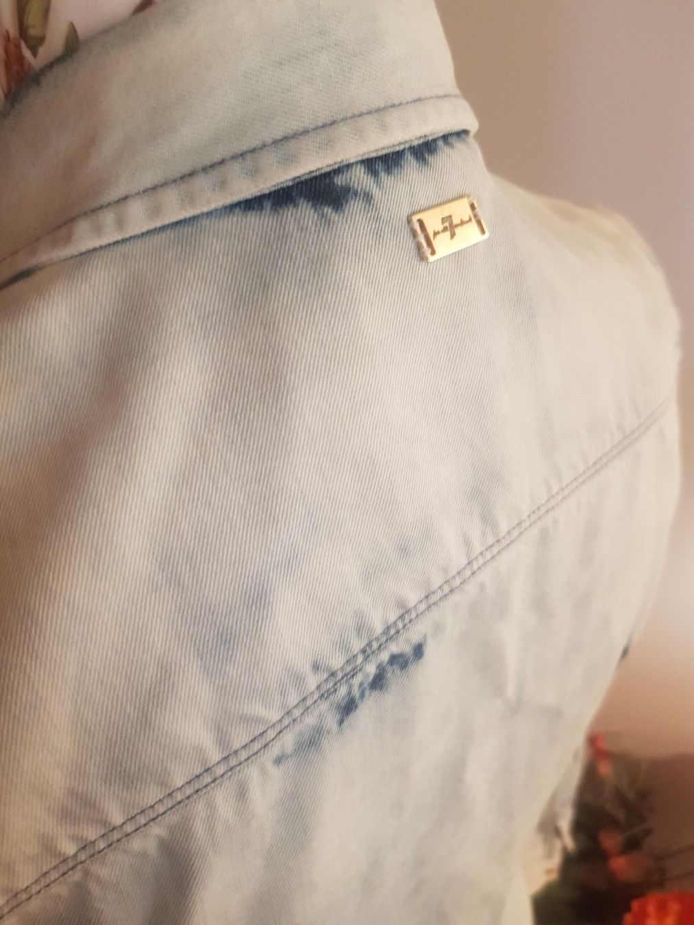 Blusen: Bluse aus Jeans  NP 290 CHF – Neu (gemäss Beschreibung) aus Opfikon von Annanet 2