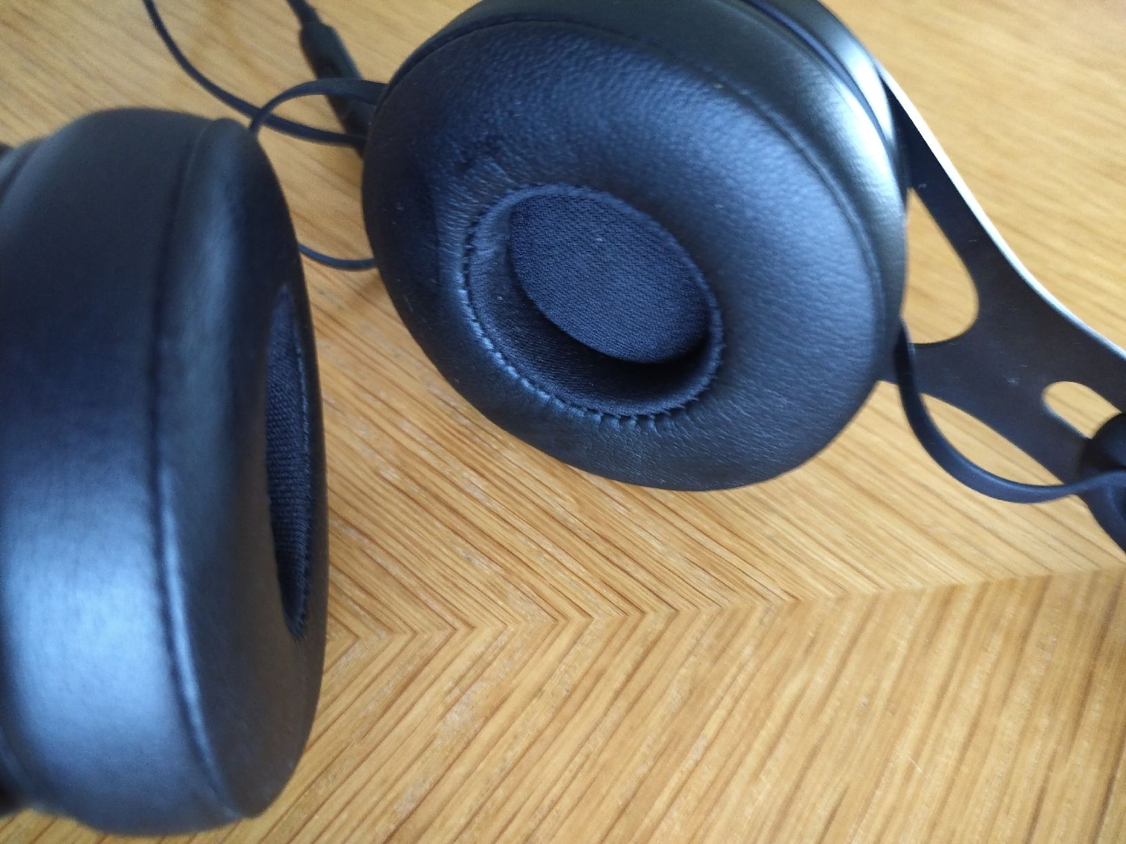 Beats Cuffie: Beats Kopfhörer Schwarz Top Zustand – Nuovo (secondo la descrizione) da Niederbipp venduto da strubu69 2
