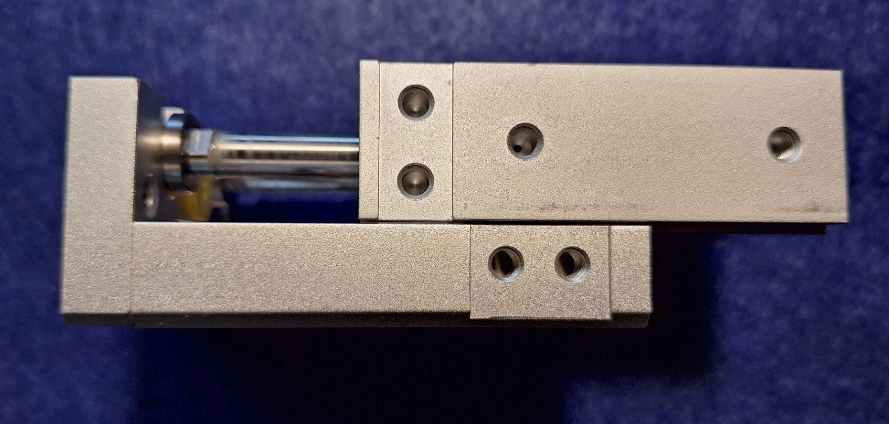Altri prodotti elettronici: SMC MXS16-30 – Nuovo e nell'imballaggio originale da Bussy FR venduto da 023 2