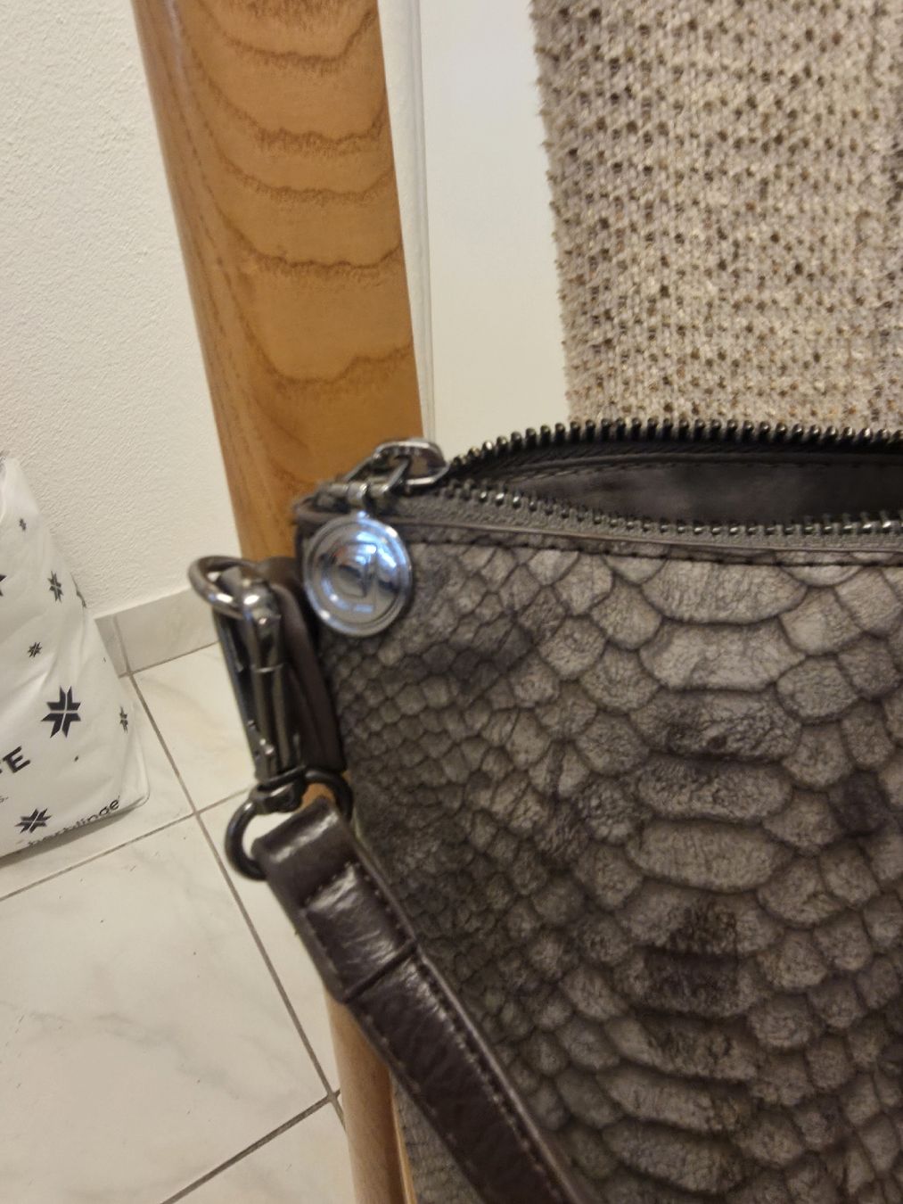 Desigual Borse da donna: Desigual Shoulderbag  – Usato da Schaffhausen venduto da H.Green 3