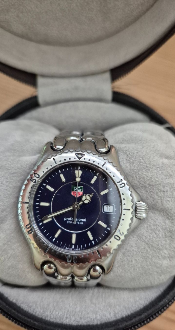 Tag Heuer Montres: Tag Heuer Damen – D'occasion à Zug par Christina.M9