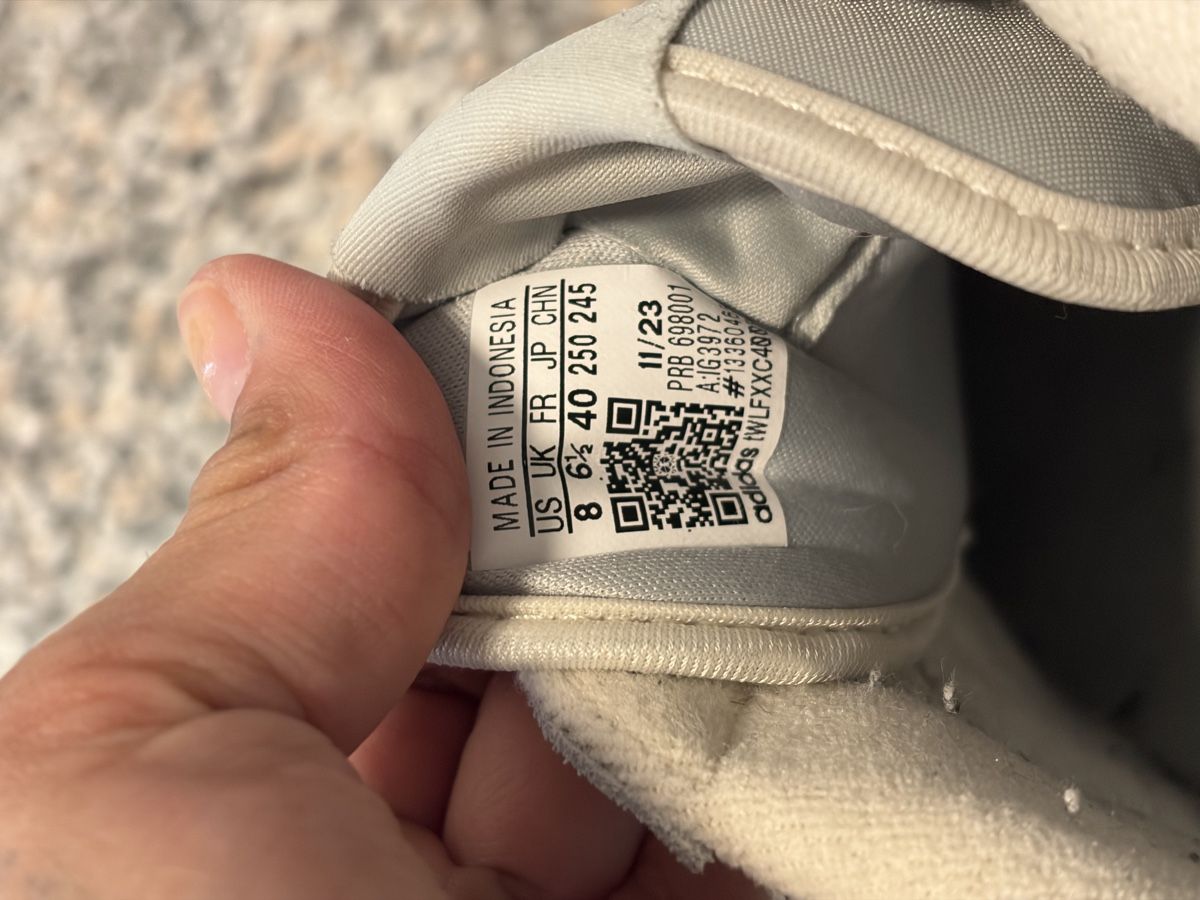 Scarpe da donna: Adidas Schuhe – Usato da Luzern venduto da Alisha_10 5
