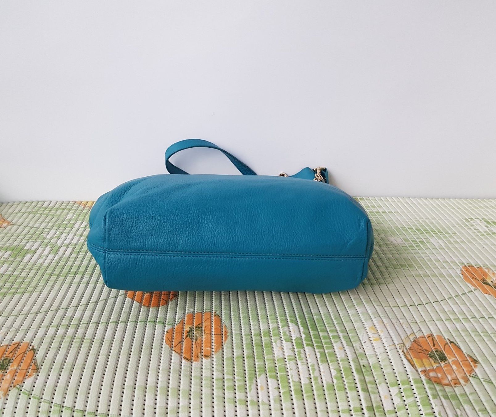 Michael Kors Taschen für Damen: Michael Kors Leder Handtasche/Umhängetasche – Gebraucht aus Basel von fafa68 6