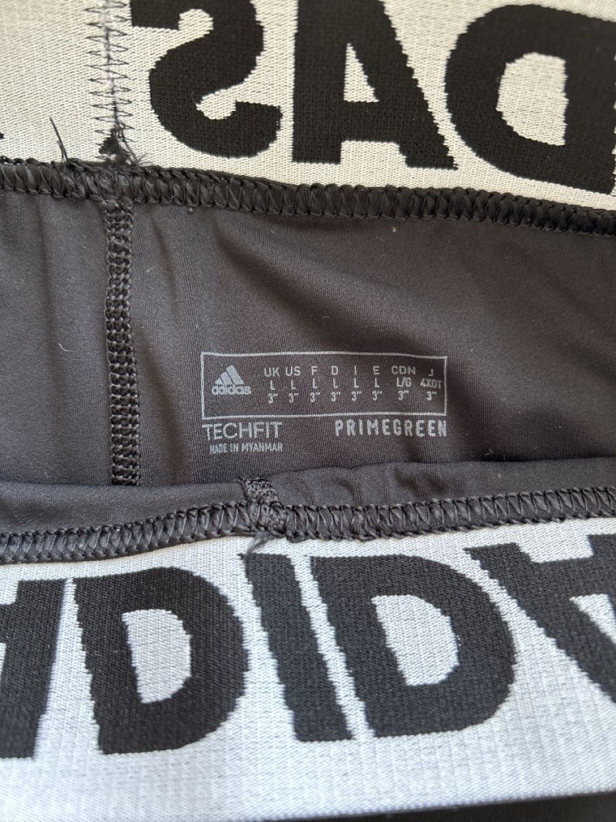 Adidas Leggings: Adidas Techfit Tights  Grösse L   – Gebraucht aus Nänikon von Amerika73 1
