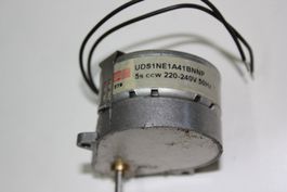 Sinkromotor mit Gtriebe