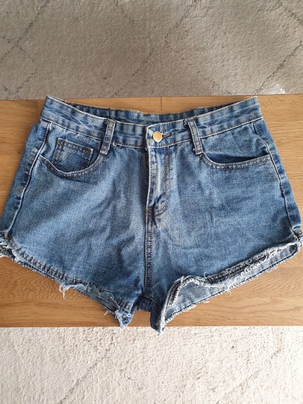 Jeans: Summer Denim Shorts – Neu (gemäss Beschreibung) aus Aigle von Smagbrelle18