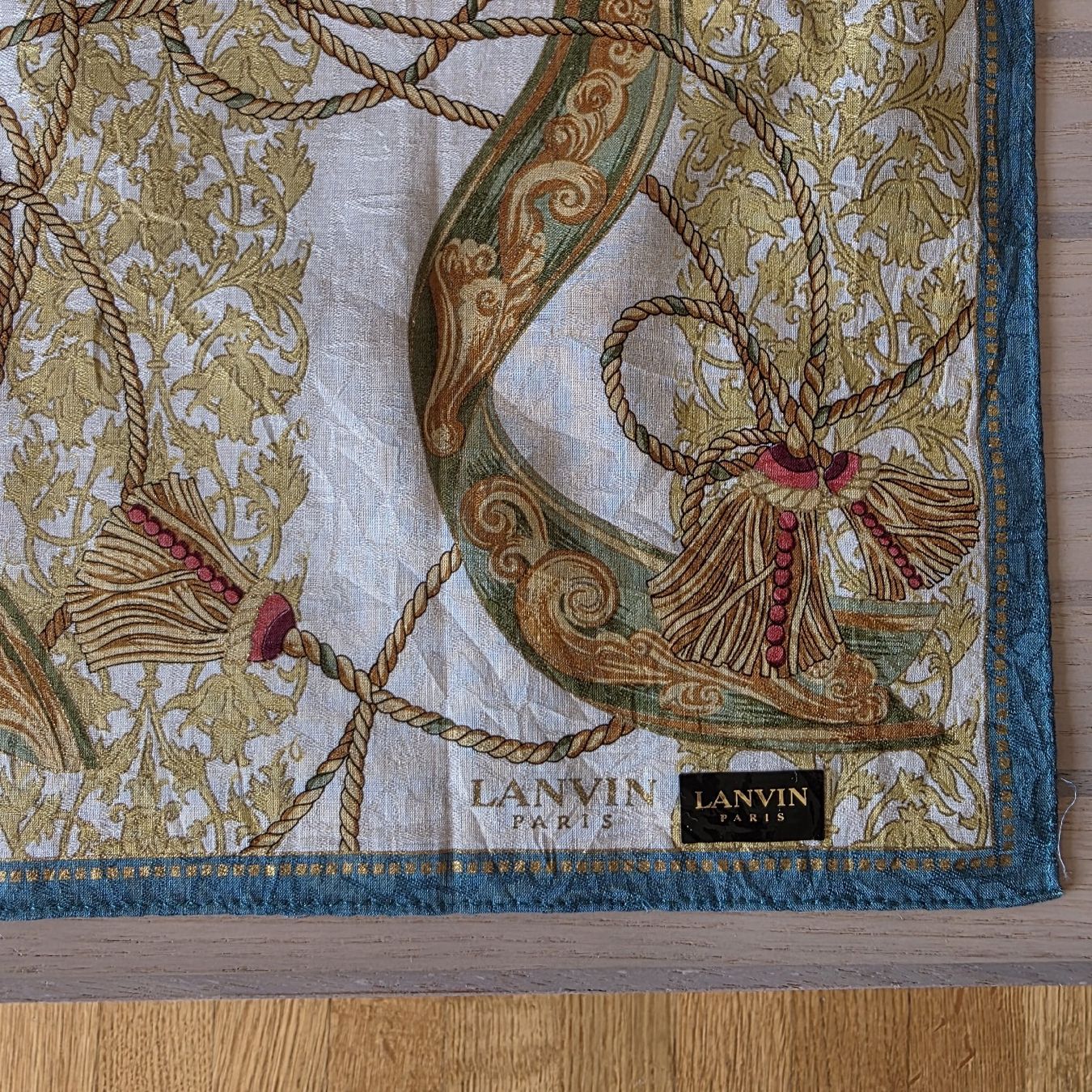 Lanvin Foulard & Sciarpe: LANVIN Paris Baumwolltuch 50x50 cm – Nuovo (secondo la descrizione) da Zürich venduto da LIMAR 3
