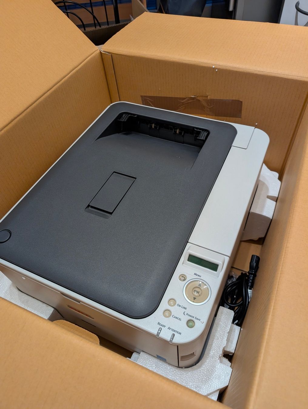 Oki Imprimantes: OKI C332 Farb LED-Laser Drucker – D'occasion à Winterthur par christianmaeder 1