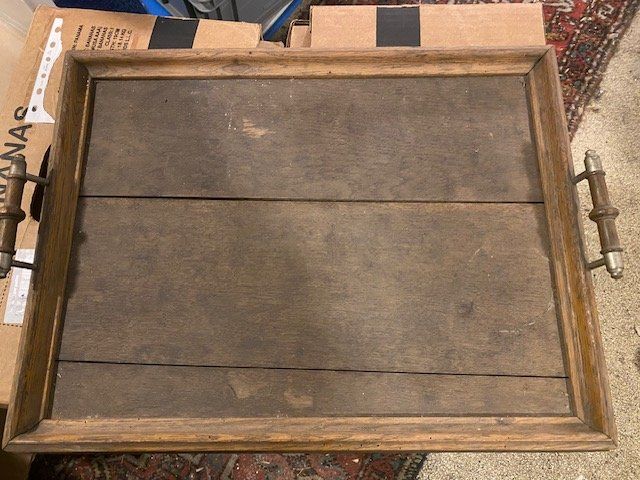 Articoli in legno: Altes holziges Servier Tablet schönen Griffen Oma – Usato da Bürglen TG venduto da Nobi99