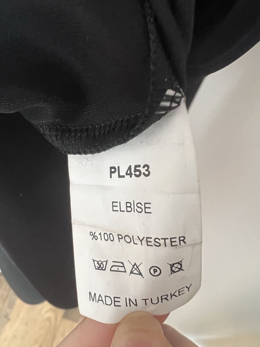 Vestiti: Pretty Line Kleid Schwarz Gr. 42 – Nuovo (secondo la descrizione) da Zürich venduto da Walllstreet 4