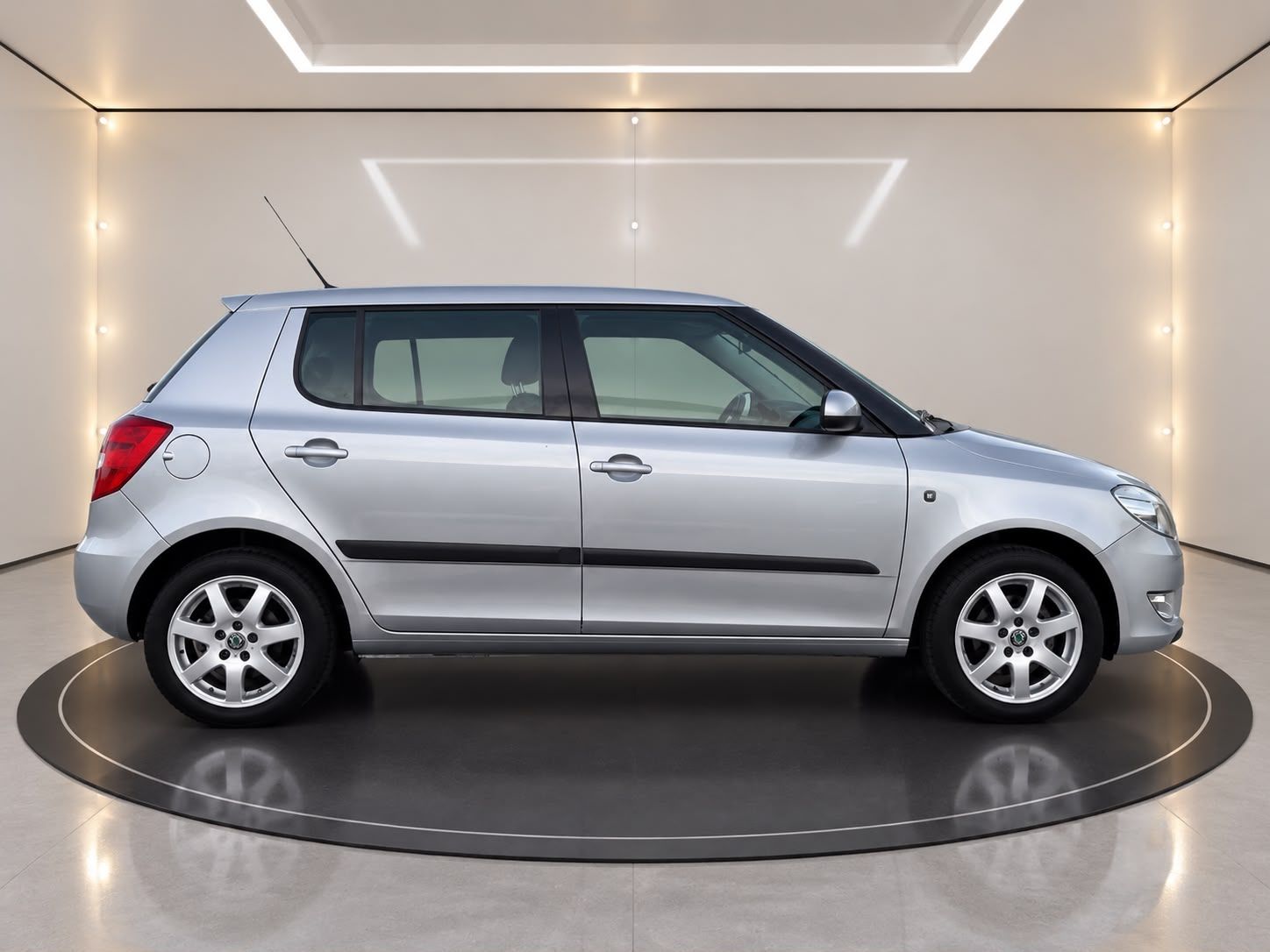 Skoda Automobili: Skoda Fabia – Usato da Moosseedorf venduto da R.ismailji 1
