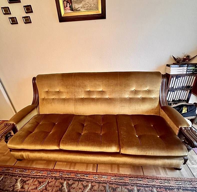 Divani: Sofa Garnitur mit Beistelltisch – Usato da Zofingen venduto da fradama 1