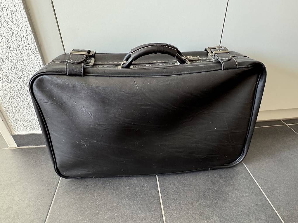 Valigie: Vintage Lederkoffer  – Usato da Zürich venduto da justin27 2