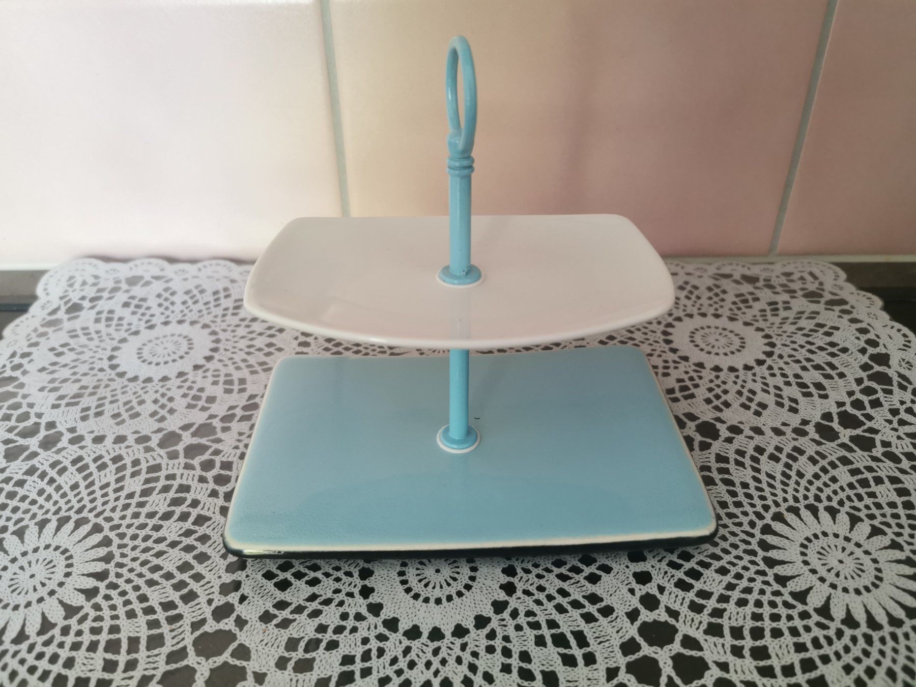 Piatti di portata: Etagere blau/weiss – Nuovo (secondo la descrizione) da Winterthur venduto da Yasnao