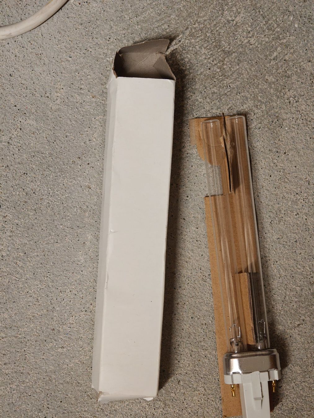 Lampen: UV Lampe 9W G23 neu – Gebraucht aus Wallisellen von m00ds 1