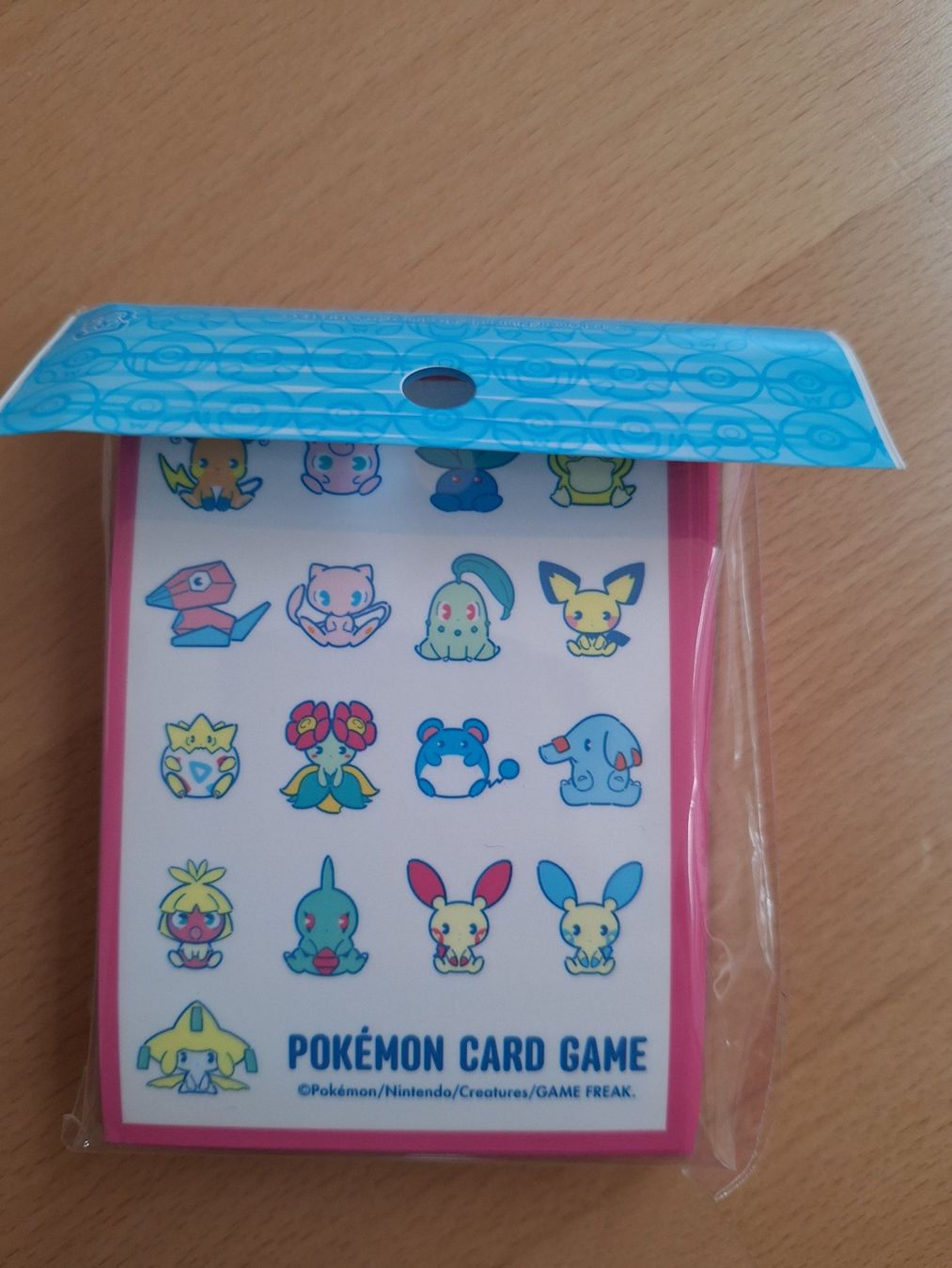 Pokémon Carte collezionabili: Deck Box & Sleeves "Saiko Soda Refresh Full Pattern" – Nuovo e nell'imballaggio originale da Spreitenbach venduto da misi.m 5