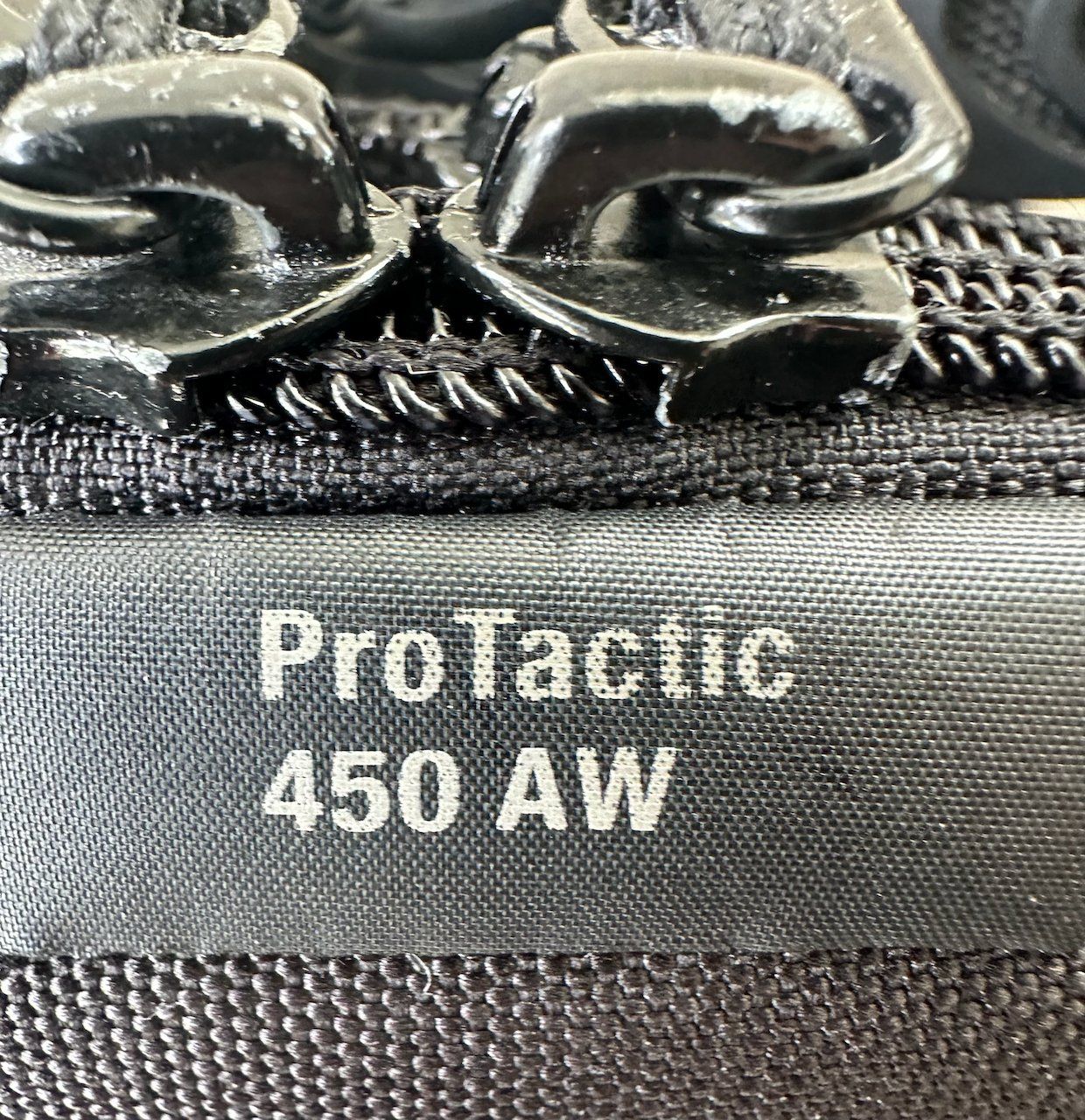 Lowepro Zaini: Fotorucksack -  Lowepro ProTactic BP 450 AW – Usato da Ried-Brig venduto da Challi 9