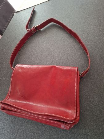 Umhängetasche/Laptoptasche Leder