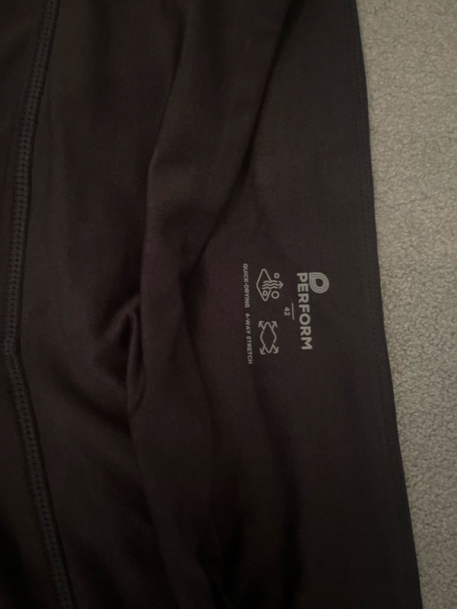 Leggings: Laufhose Perform Leggind – Usato da Uster venduto da stuarta 2