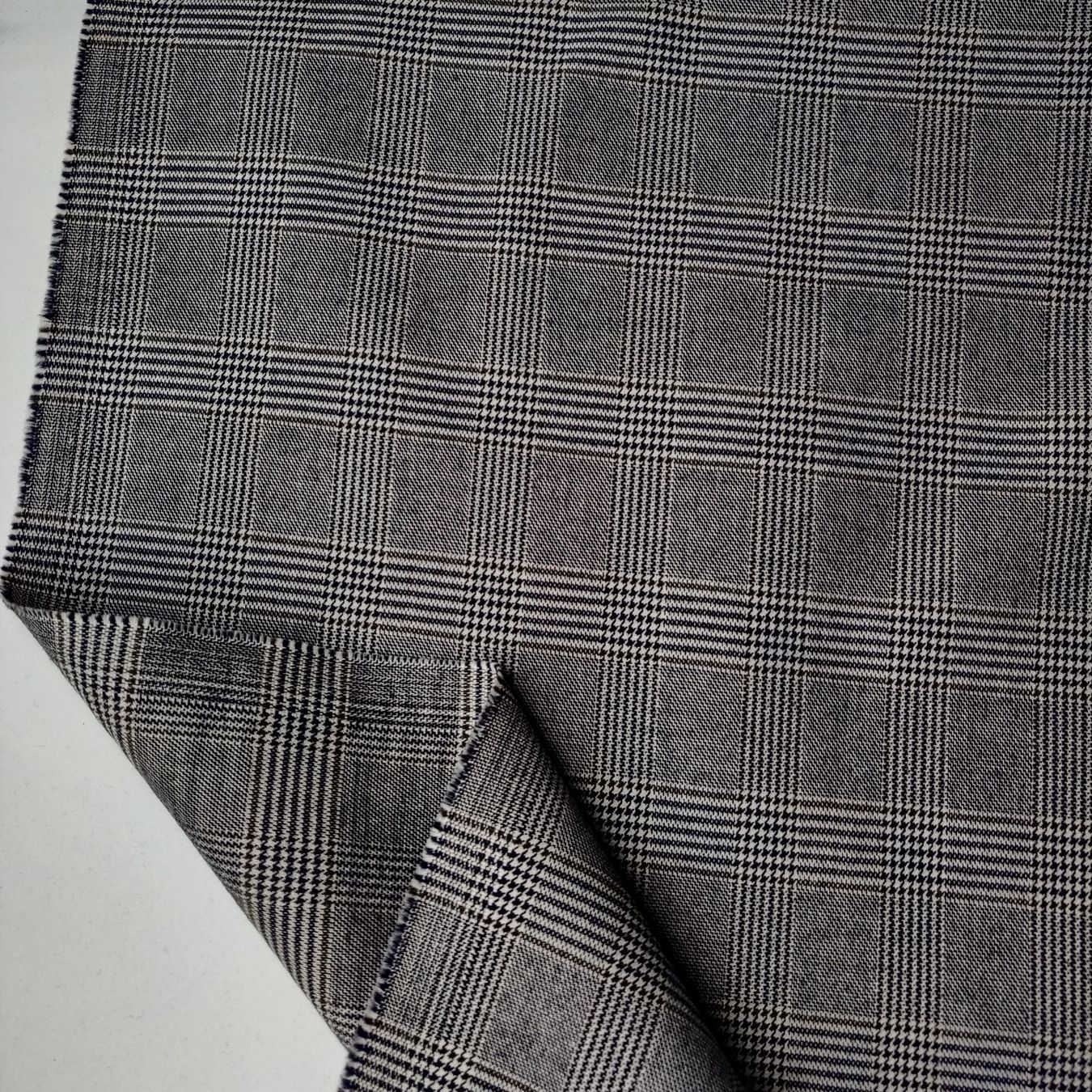 Stoffe: Anzug Stoff Baumwolle Elastan gewoben 1.75x1.50m blu gris – Neu (gemäss Beschreibung) aus Lufingen von Voyager7 2