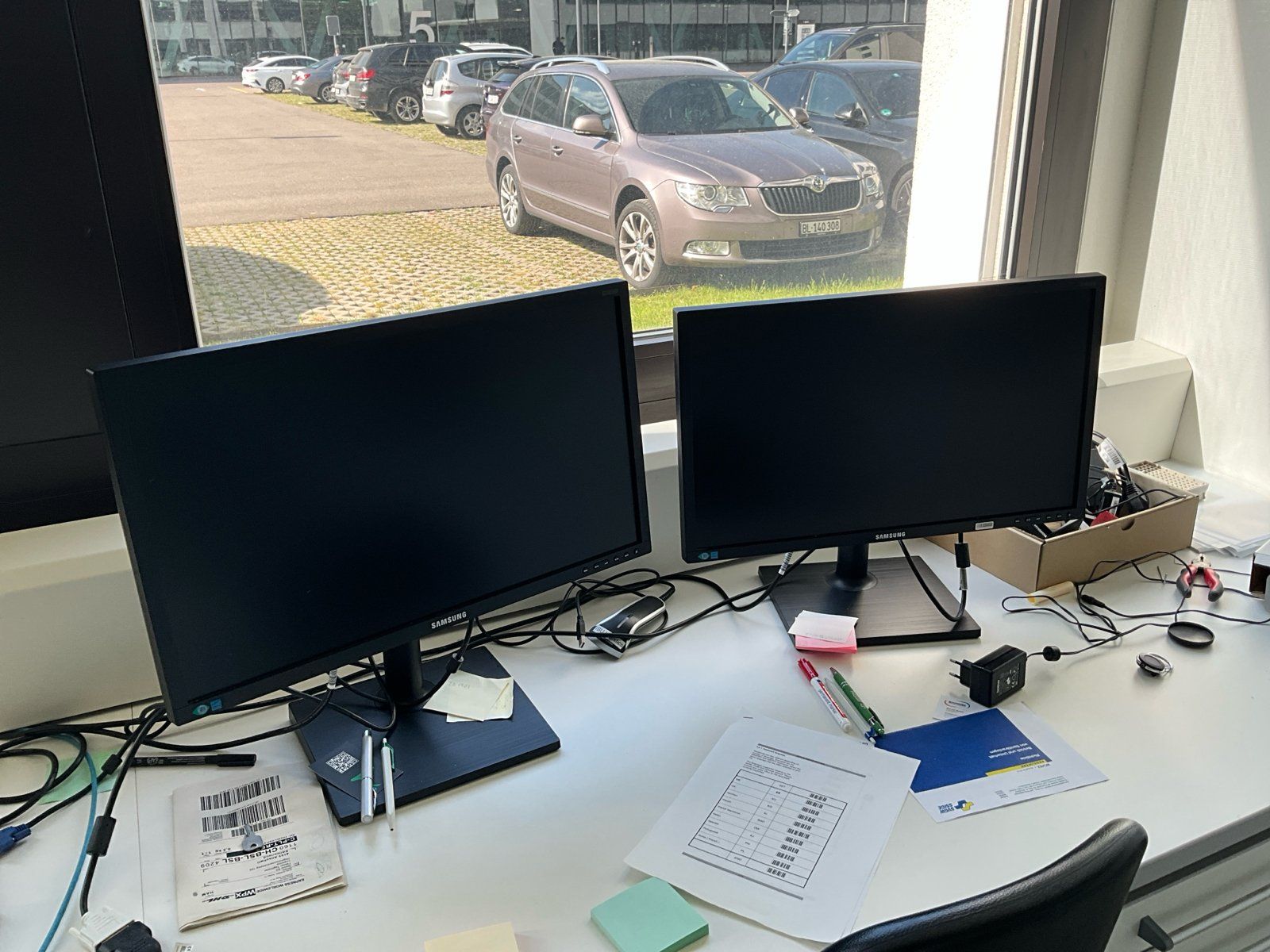 Monitor: 7 Bildschirme – Usato da Zürich venduto da PIPM_Switzerland