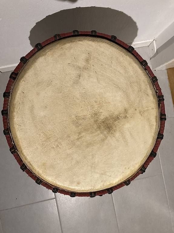 Musikinstrumente: Djembe H 64cm- D 31cm – Gebraucht aus Boudry von jack067 2