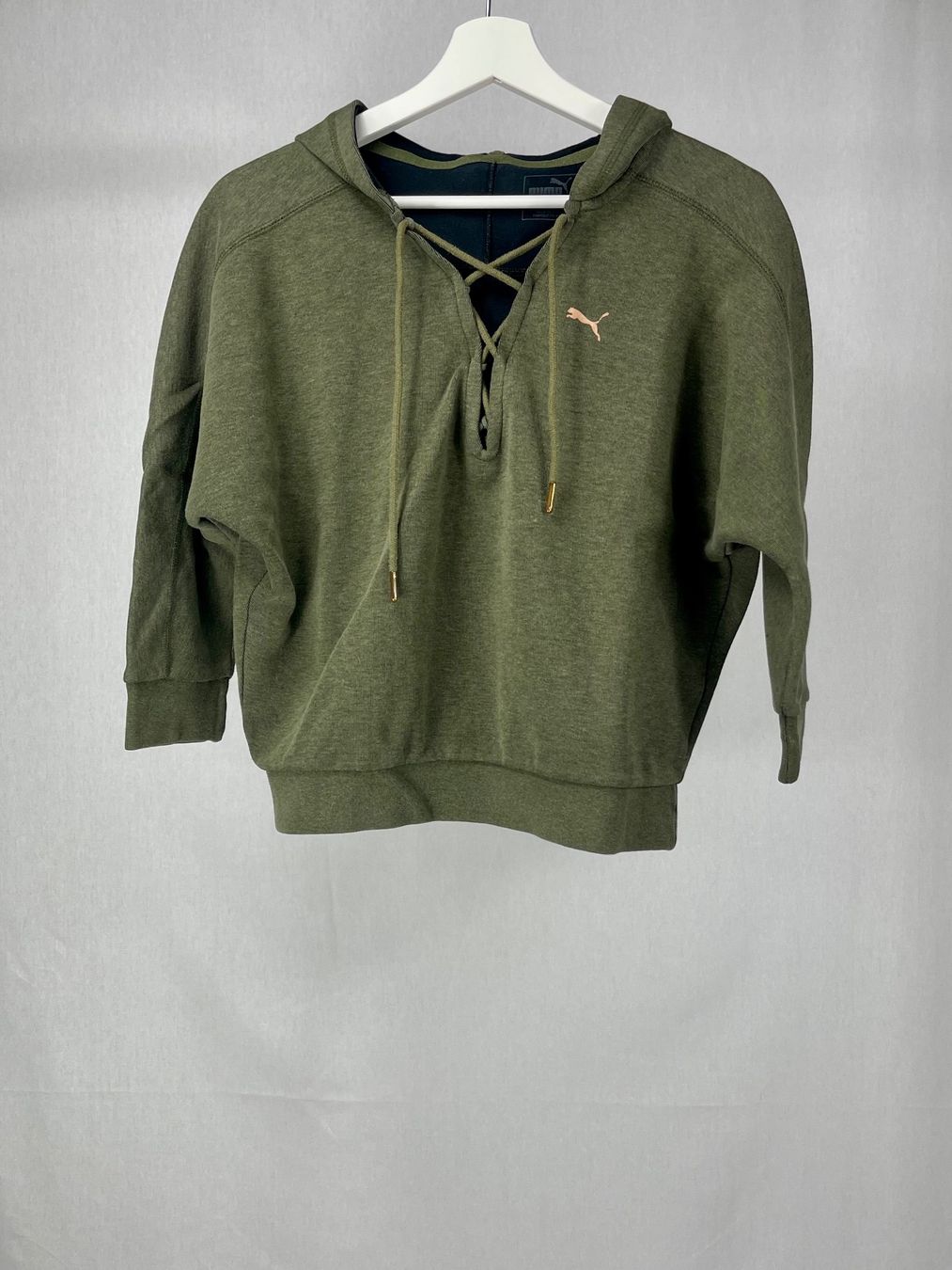 Puma Maglioni & Felpe: Hoodie - Sweatshirt - Puma – Nuovo (secondo la descrizione) da Romanshorn venduto da MAFLOMAS
