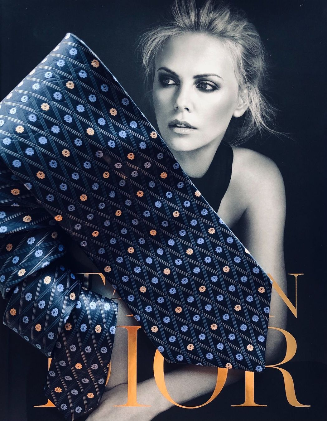 Lanvin Cravatte: Krawatte LANVIN Paris – Usato da Winkel venduto da Luxtime