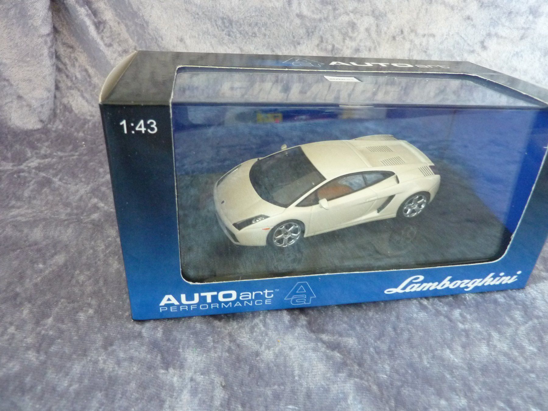Autoart Modellini d'auto: Lamborghini Gallardo  1:43 – Nuovo e nell'imballaggio originale da Dürrenäsch venduto da modellautos4you