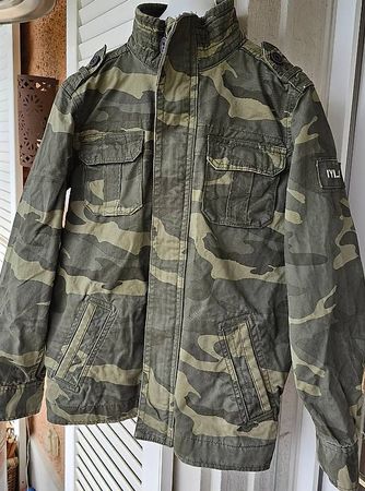 Magnifique veste camouflage neuve