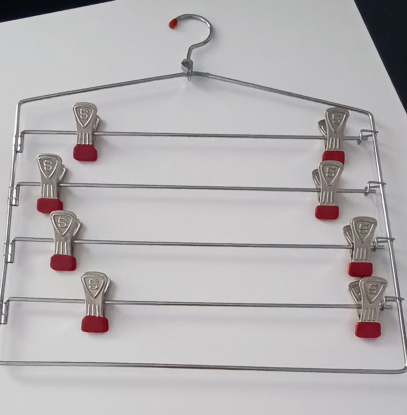 Kleiderbügel: CINTRES MULTIPORTS ( 4 PIECES) – Neu (gemäss Beschreibung) aus Sion von andreina52 4