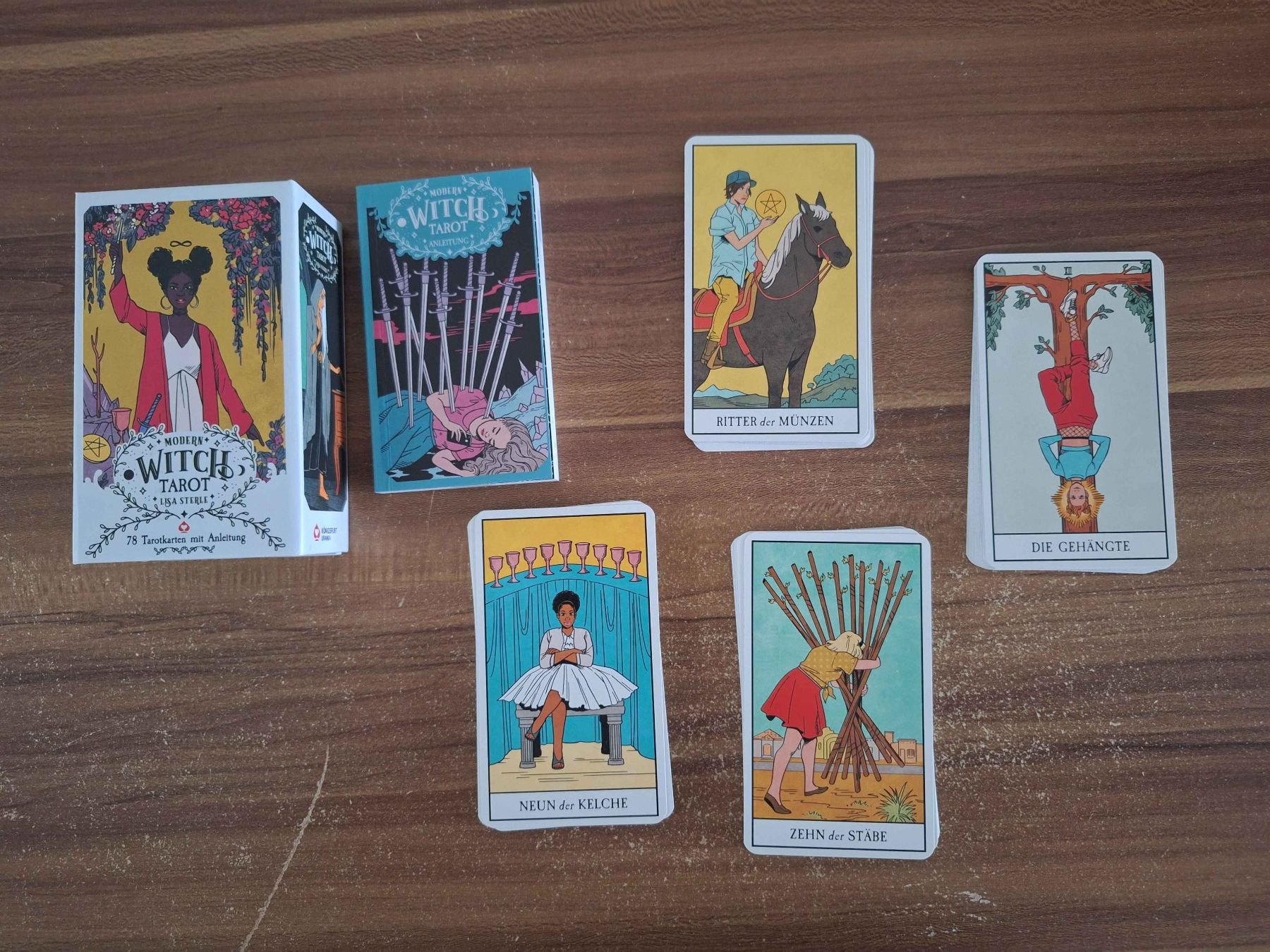 Giochi: Modern Witch Tarot – Nuovo (secondo la descrizione) da Grenchen venduto da LaCa 2