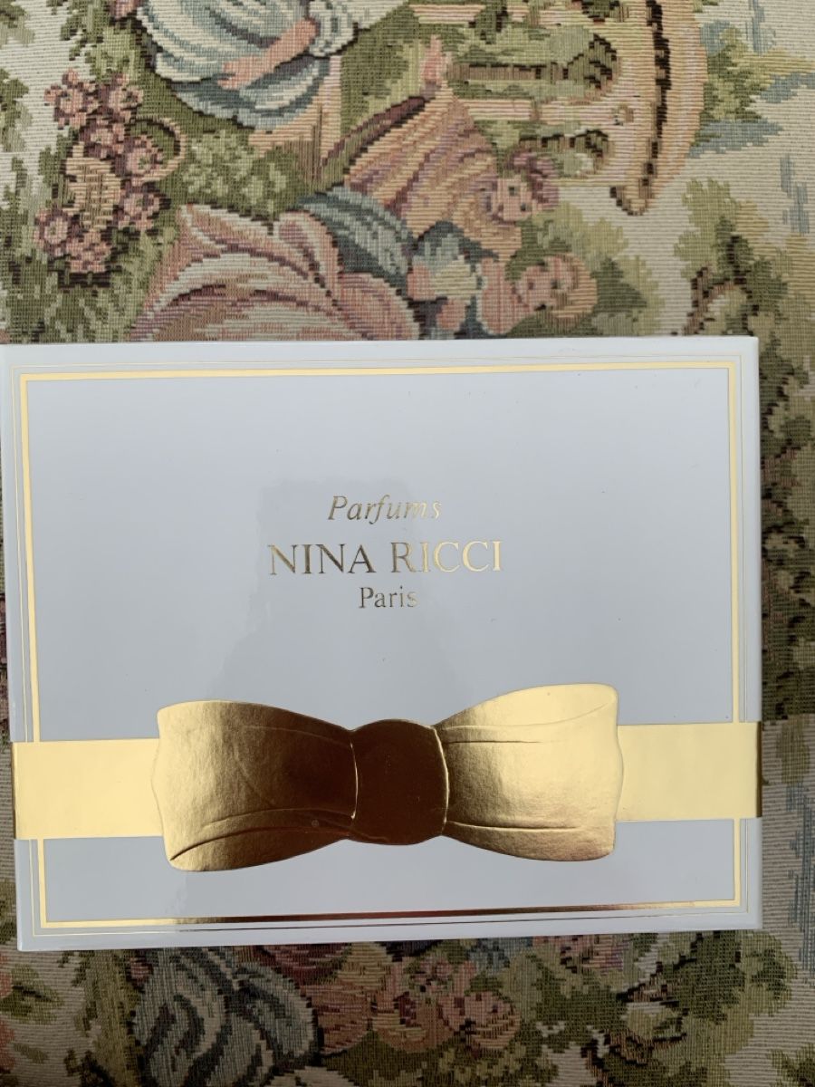 Nina Ricci Profumi & Eau de Toilette: Coffret miniatures Nina Ricci  – Nuovo (secondo la descrizione) da Prangins venduto da val_2c72